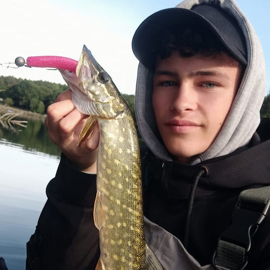 Gummifisch 'GeilerHecht' 15cm / pink / 2 St.